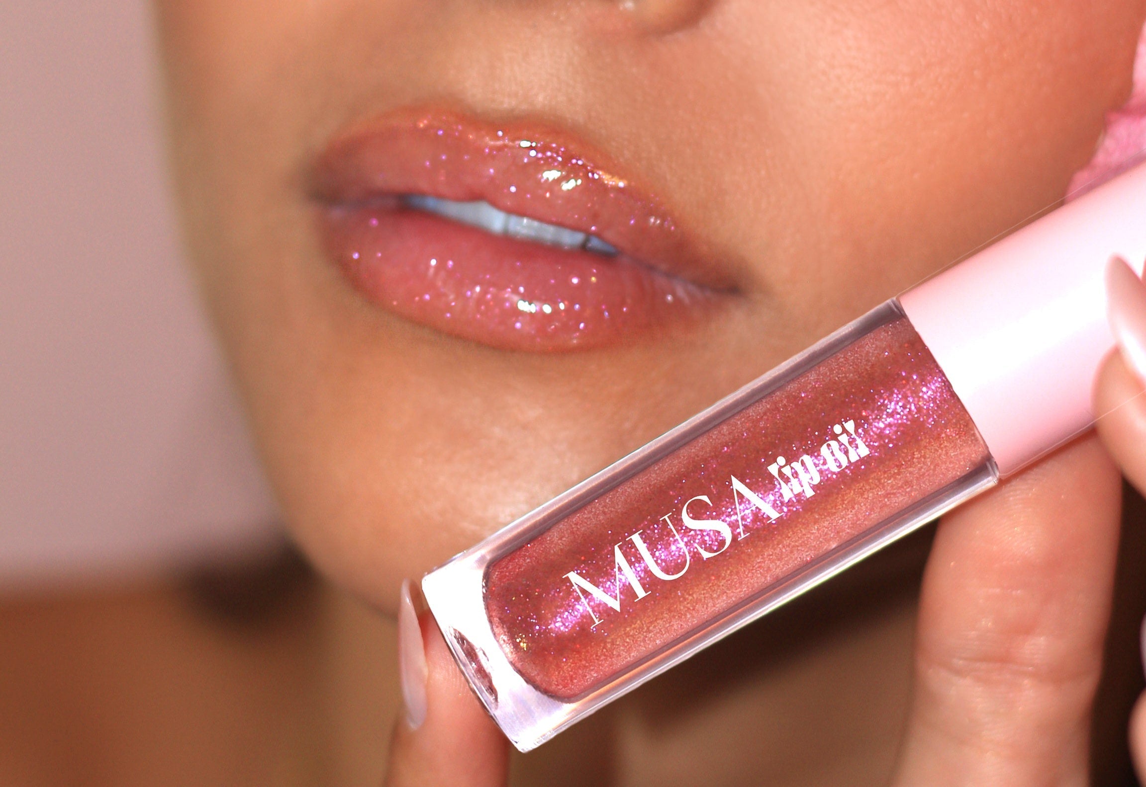 siren lip oil: coconut dreams & hight shine